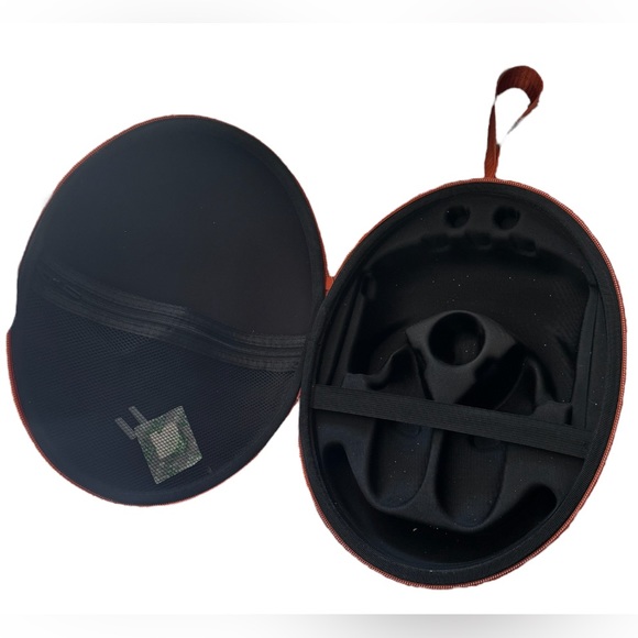 Hard Shell Carrying Case Compatible with Meta Quest 3, Drop and Scratch Proof Po - Picture 9 of 9